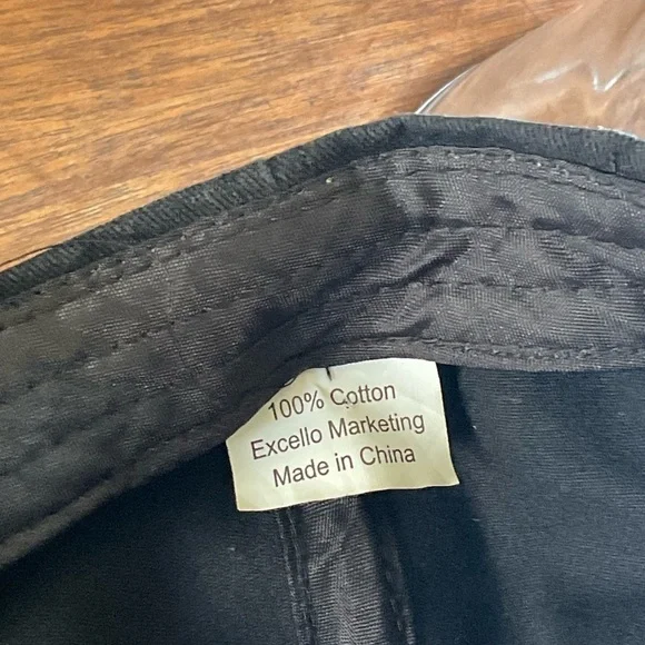 Toronto Raptors Hat Basketball Snap Back Baseball Hat Black Red Embroidered - Picture 6 of 6